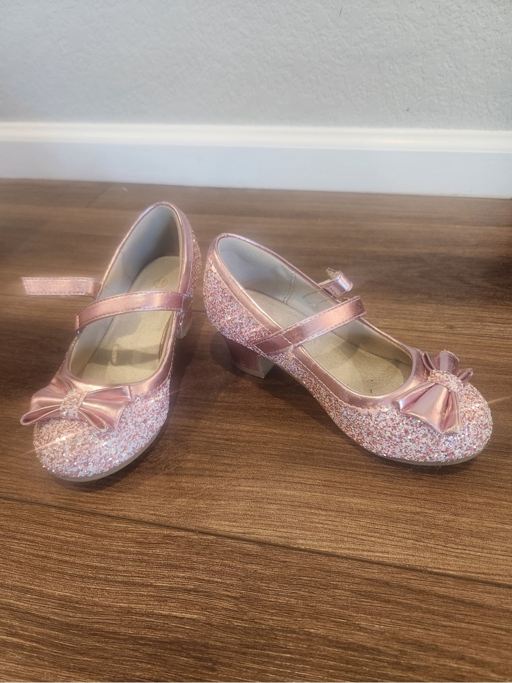 Girls Pink Glitter Mary Jane Dress Shoes with Bow
